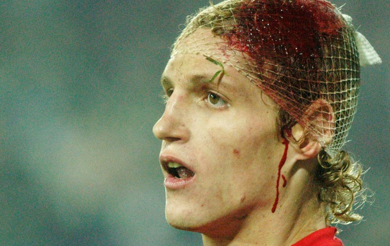 Mircea, tatăl lui Mihăiţă Neşu, fotbalistul care suferă pe un pat de spital din Utrecht: ”E conştient şi poate vorbi!” 