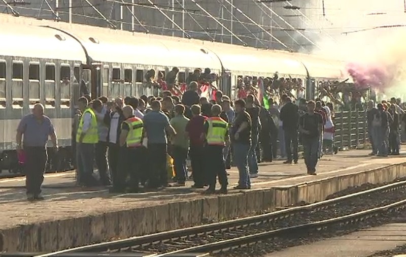 Ultraşii maghiari au creat primele incidente de la sosirea în România!