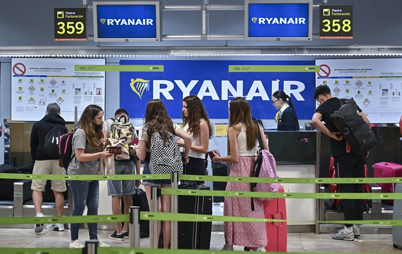MAE, atenționare de călătorie pentru românii care merg în Spania și Portugalia. Ce vizează avertizările