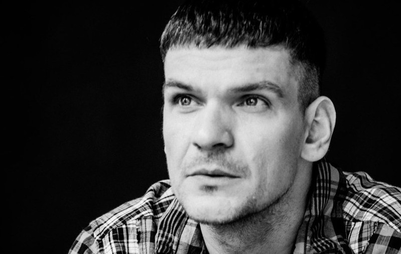 Tudor Chirilă, bătut în copilărie de fratele mai mare. „Era gelos”