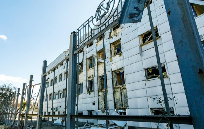 Complexul sportiv Lokomotiv din Harkov, distrus de ruși, după un bombardament cu rachete S-300