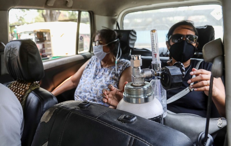 Cel mai sumbru bilanț COVID în India: peste 4.100 de oameni au murit în ultimele 24 de ore