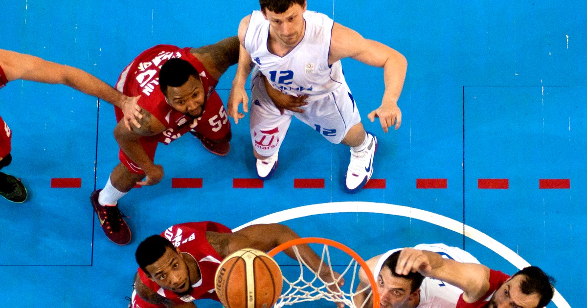 Adversarii echipelor românești de baschet în FIBA Europe Cup. Cu cine joacă Steaua CSM EximBank, CSM Oradea și CSU Sibiu.