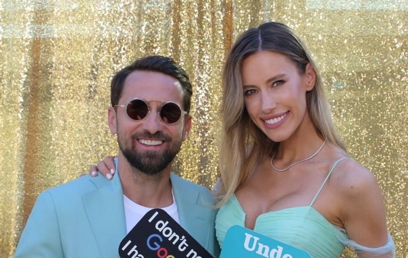Dani Oțil i-a dat acces soției la conturile sale, însă a avut parte de o surpriză. Ce i-a făcut Gabriela. „Este un subiect greu. Am intrat în panică”