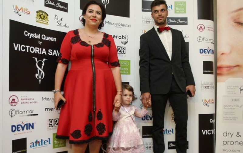 Ce spune Oana Roman despre adopție. "Singura soluție e să înfiem"