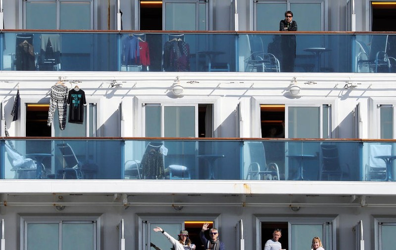 Un site porno oferă acces gratuit pasagerilor în carantină de pe nava Diamond Princess