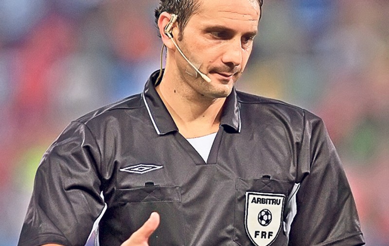 Audiat ieri de DNA în «dosarul Avram», arbitrul Sebastian Colţescu e liniştit: «Sunt curat»
