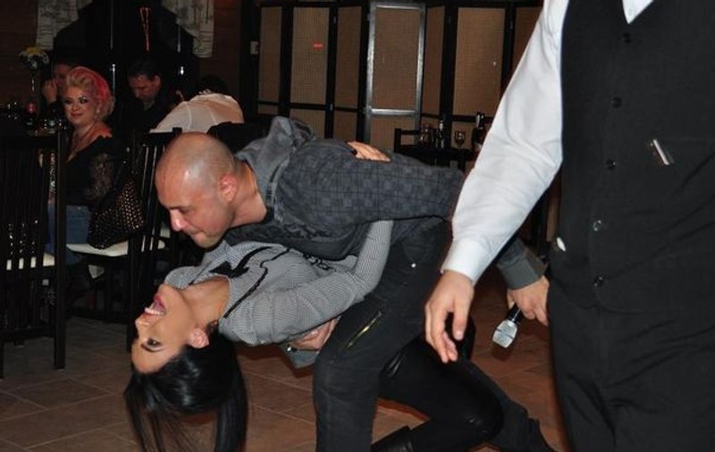 Adelina a făcut la 26 de ani TREI petreceri! Vezi câţi invitaţi a avut, ce cadouri a primit şi dacă Vârciu a venit! | FOTO