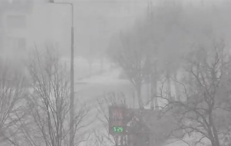 COD ROŞU de viscol în Ungaria: sute de români blocaţi din cauza vremii | VIDEO