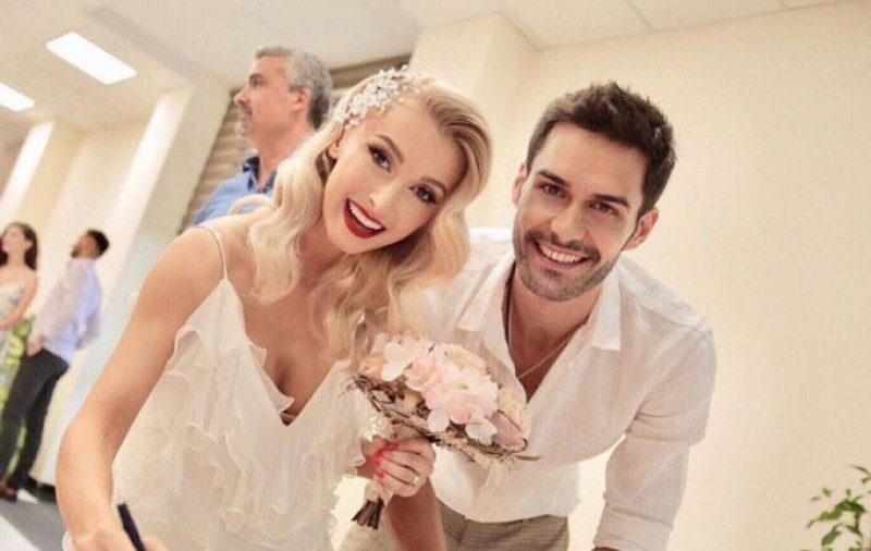 Andreea Bălan și George Burcea au divorțat după 2 ani. Anunțul făcut de artistă: „Oricum sunt învingătoare”