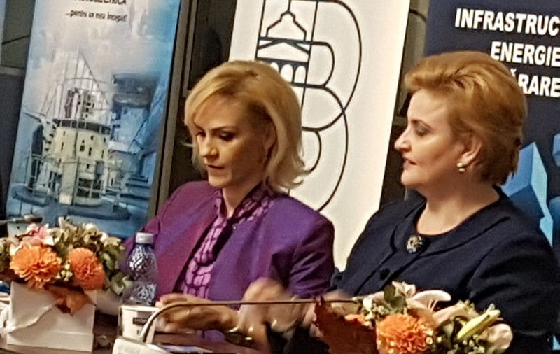 Gabriela Firea, nemulțumită de comentariile despre traficul din Capitală: ”Nu cred că trebuie să ironizăm autoritățile, să considerăm că e un subiect de cancan”