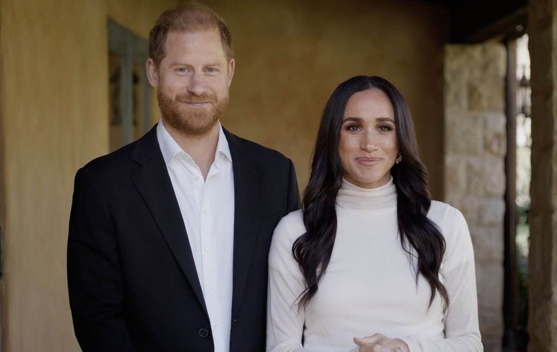Imagini adorabile cu copiii lui Meghan Markle și ai prințului Harry. Micuța Lilibet a moștenit culoarea părului tatălui ei