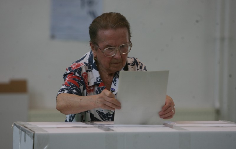 ALEGERI PREZIDENŢIALE 2014 | CE TREBUIE SĂ ŞTII SĂ VOTEZI ÎN STRĂINĂTATE