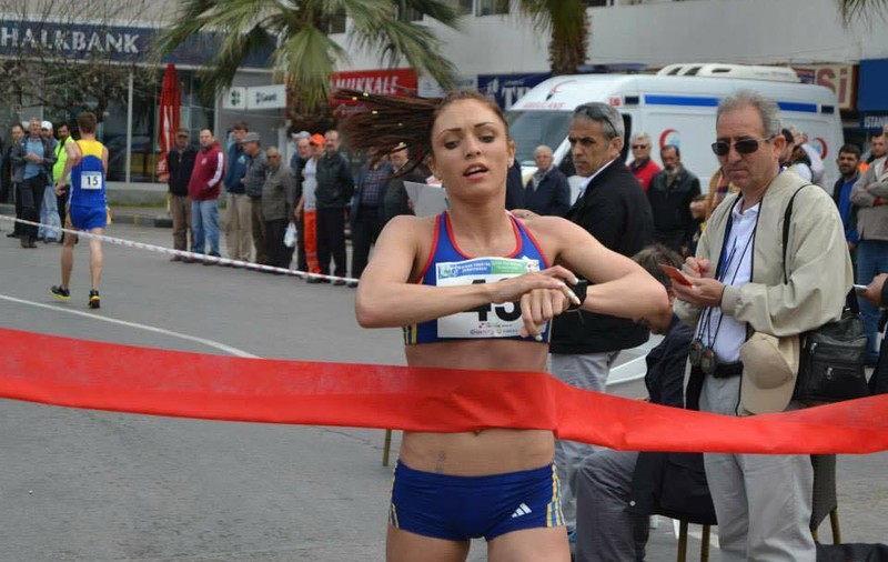 Un ”aur” și două ”bronzuri” la Campionatul Balcanic de marș