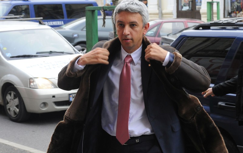 Dan Diaconescu a revenit pe TV după 12 ani de interdicție. Pe ce post are emisiune: „Reîncepem! Acolo îl veți vedea în direct și în reluare”