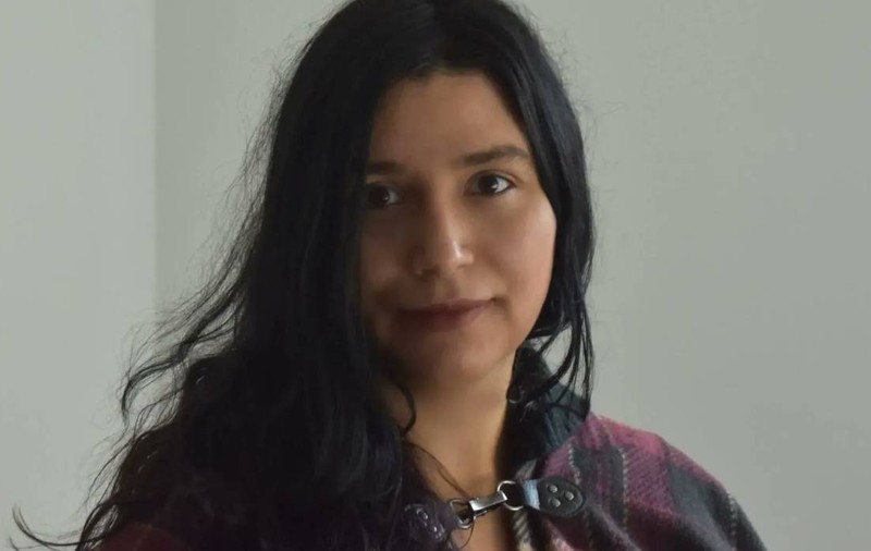 Britanica Madeline Potter, născută într-o familie de romi din România, a scris o carte despre istoria întunecată a romilor nomazi din 10 țări