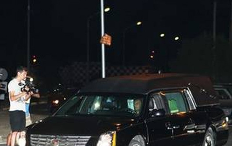 "Regele" romilor A AJUNS ACASĂ! Vezi DECLARAŢIILE fiului lui Cioabă despre înmormântarea care va avea loc VINERI! FOTO