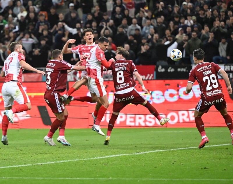Dinamo a câștigat cu Rapid în Superligă și i-a scos pe giuleșteni din lupta pentru titlu