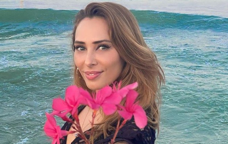Iulia Vântur a îmbrăcat rochia de mireasă în India: „O să vă ținem la curent”