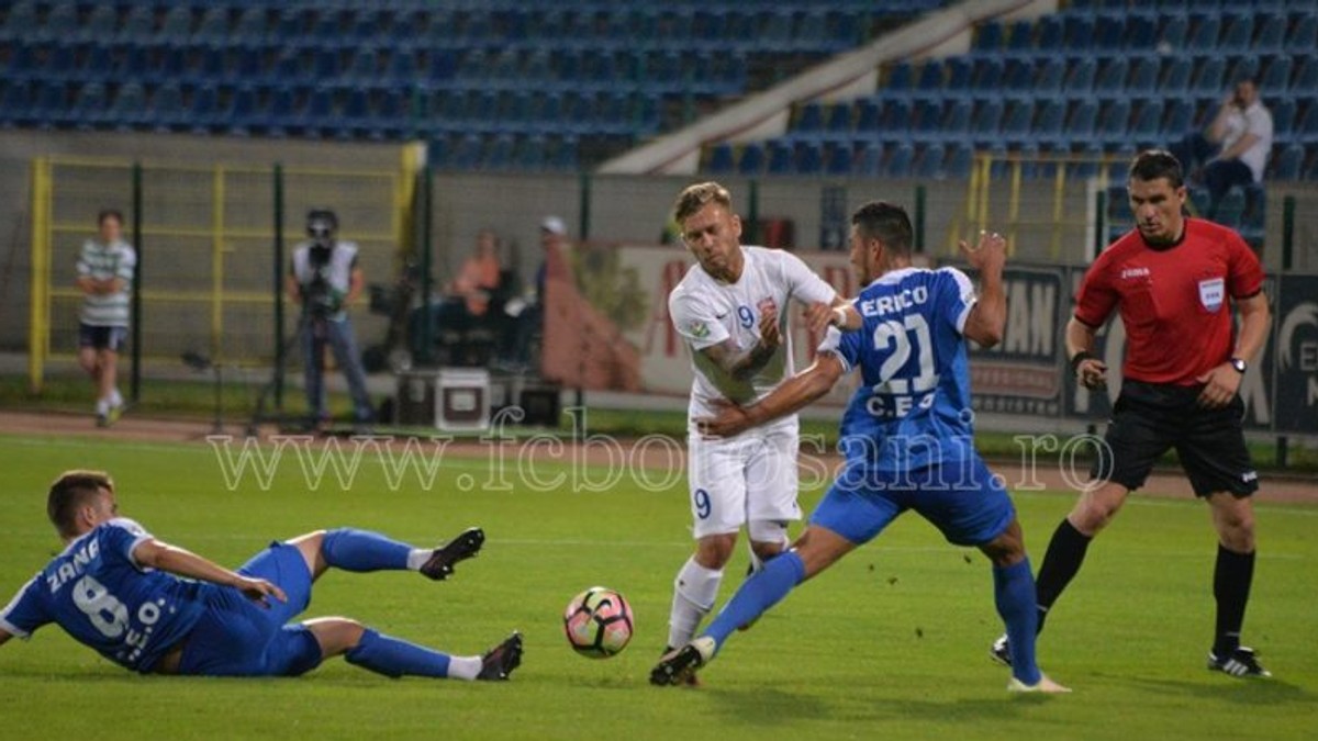 Liga 1, play-out, etapa 14. FC Botoşani - Pandurii 2-1. Final incredibil: 1-0, 1-1, 2-1 în ultimele cinci minute! Bătaie generală. Stoican: ”Nu ne luați de proști”