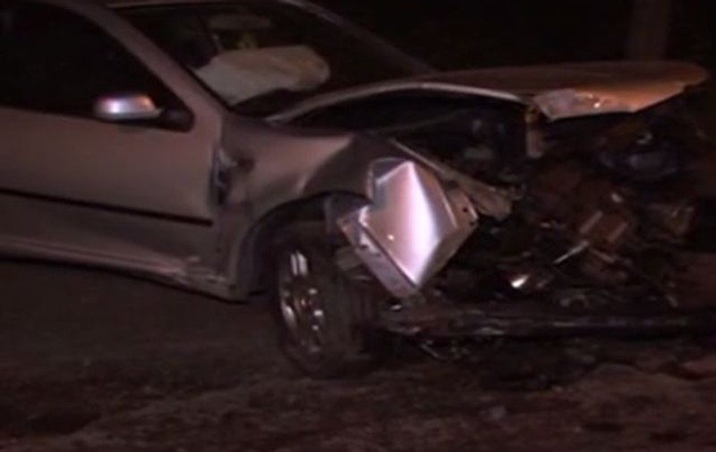 Accident grav în Suceava: un şofer beat a băgat patru tineri în spital