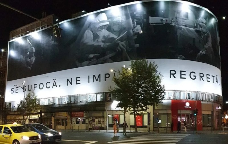 De ce oamenii ridică din umeri când citesc „455 morți”, „deși, dacă ar fi să vadă 4-5 morți, mulți dintre noi ar albi peste noapte”