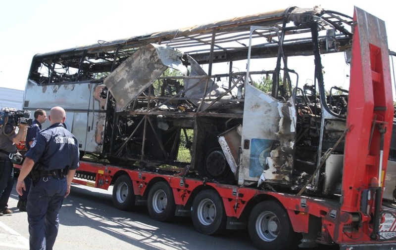 TERORIȘTII în ROMÂNIA! Autorii atacului cu bombă din stațiunea bulgară Burgas s-au ascuns la noi în țară