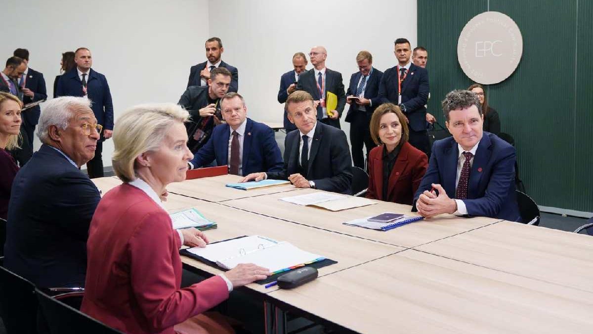 Nicusor Dan si mai mulți partenerii europeni poartă discuții la summitul de la Copenhaga