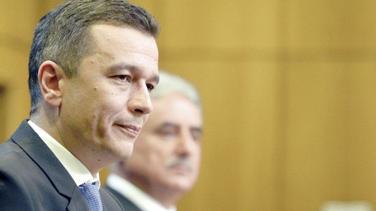 Premierul Grindeanu, întâlniri la Palatul Victoria cu mai mulți lideri PSD
