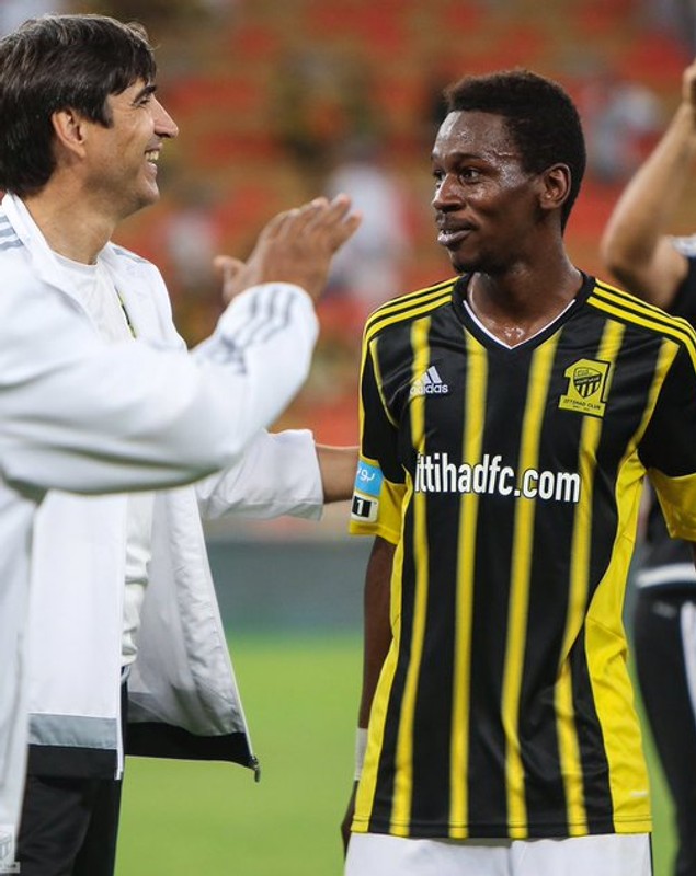 Victor Pițurcă a calificat Al Ittihad în sferturile Cupei Campionilor Arabiei Saudite. Lucian Sânmărtean, încă o pasă de gol / GALERIE FOTO&VIDEO