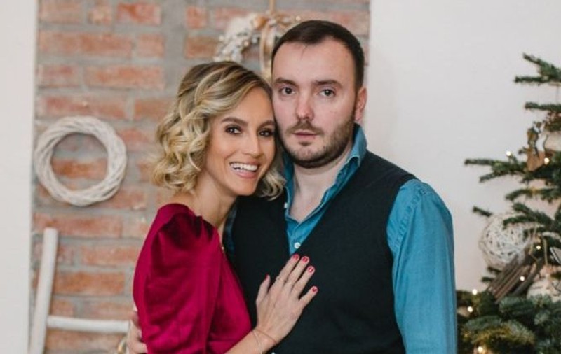 Andreea Perju s-a despărțit de soțul ei după 13 ani de căsnicie. Primele declarații făcute de vedetă. „Am încercat”