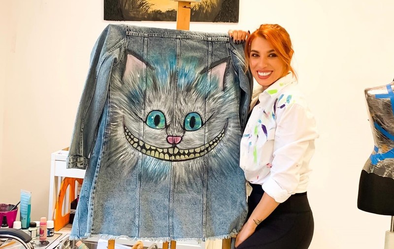 Sorana Darclee de la A.S.I.A. e și pictoriță. Cu cât își vinde tablourile: „Îmi doresc foarte tare să fac performanță”