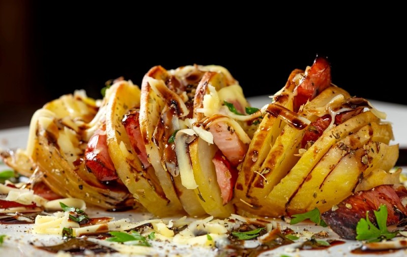 Cum să prepari cartofi acordeon delicioși