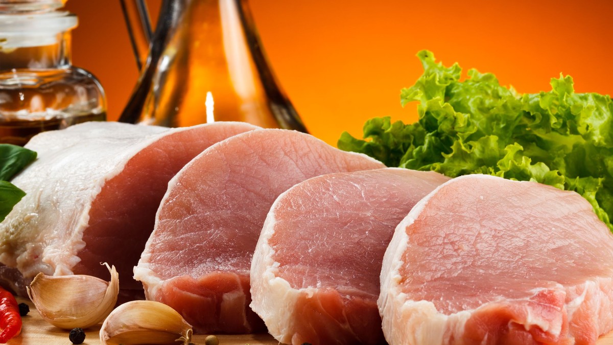 stufat de porc - carne, paste, gatit