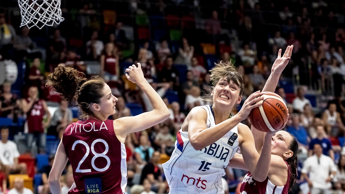 Meci de la EuroBasket 2017. (FOTO: EPA)