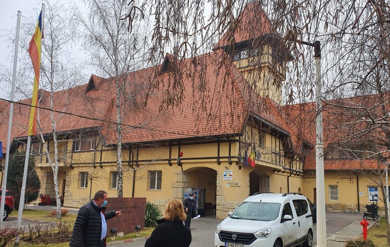 Primăria Sectorului 1 vrea să înfiinţeze Şcoala Regală în zona Casei Presei Libere