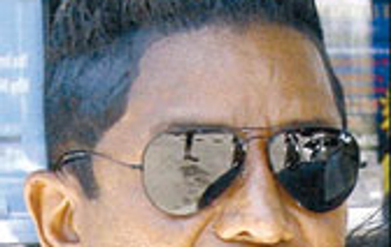 Jermaine Jackson: «Lăsaţi-l pe Jacko să se odihnească la Neverland!»