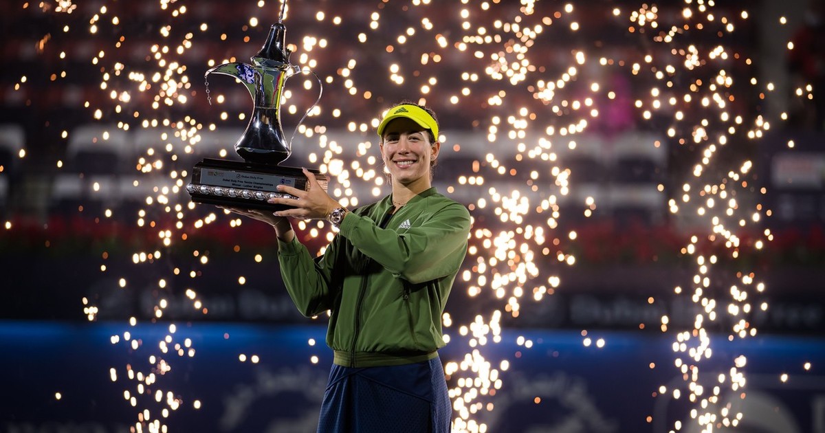 Garbine Muguruza a câștigat turneul de tenis de la Dubai, al 8-lea trofeu WTA din carieră (foto profimedia)