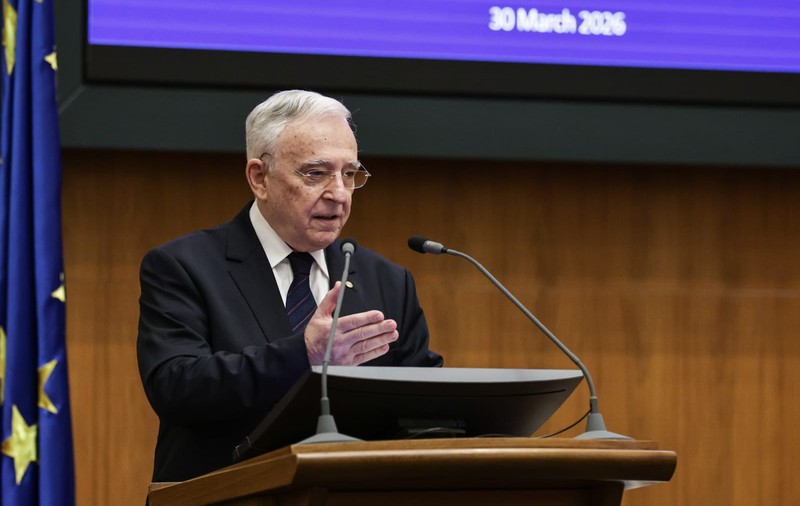 Mugur Isărescu a dezvăluit cum Grecia a ajutat România în primii ani de după Revoluție
