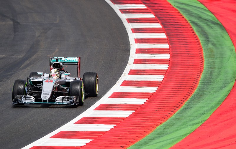 Formula 1. Marele Premiu al Austriei, astăzi, ora 15.00. Hamilton, în pole-position, Rosberg și Vettel, penalizați