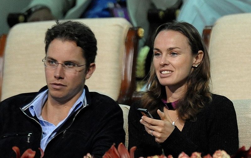 Tenismena Martina Hingis şi-a bătut soţul