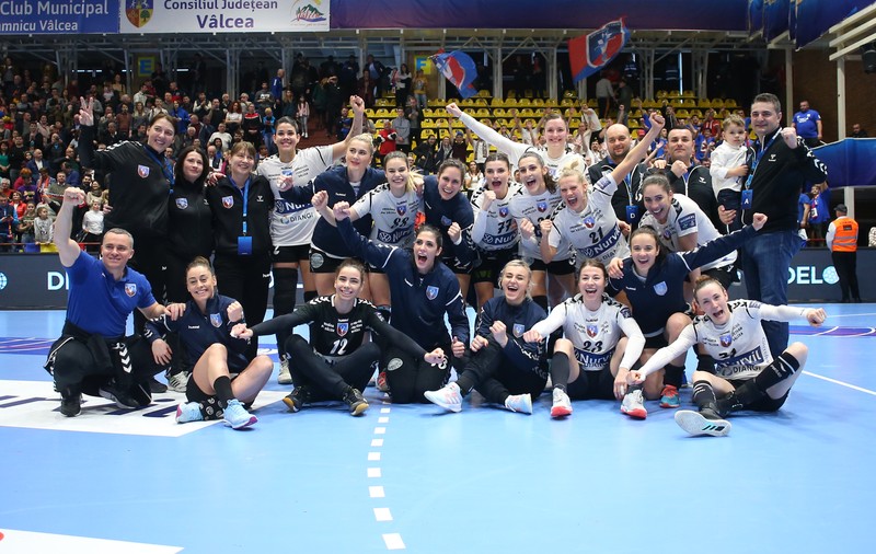Vâlcea petrece! La șapte ani de la revenirea în Liga Campionilor, Vâlcea s-a calificat în "sferturi" și visează la Final 4