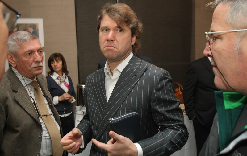 Florin Răducioiu, atac devastator la președintele FRF: ”Burleanu este un campion al aberațiilor”. ”Marele Blond” l-a mitraliat și pe Mutu