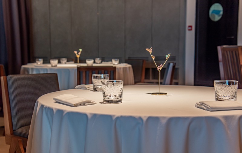 Primul restaurant indian cu 3 stele Michelin din lume se află în Dubai și are doar 20 de locuri