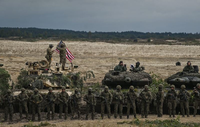 Exercițiu NATO de amploare în nordul Europei, la care vor participa peste 20.000 de soldați
