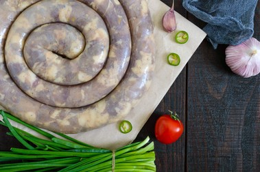 Cârnați de casă - rețete pentru Crăciun