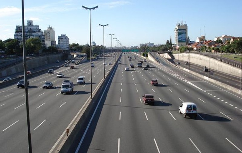 Atenție, români! Se introduce taxa pe autostrăzi! Câți bani scoatem din buzunar ca să ajungem în București