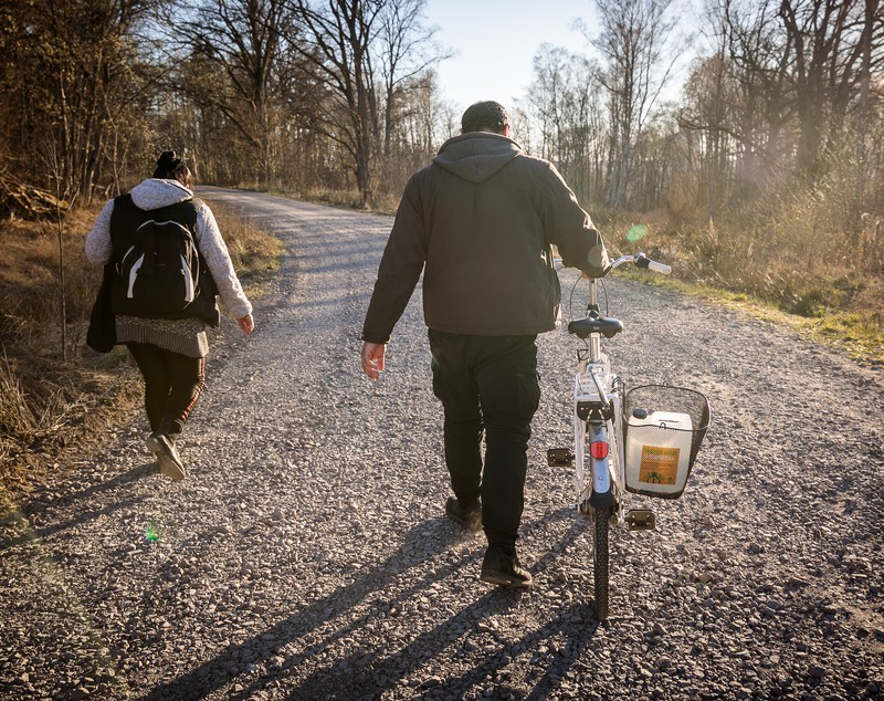 În căutarea lui Gică - românul omorât într-un parc din Huskvarna, Suedia, de doi adolescenți. Paște în pădure cu cei mai nevoiași dintre compatrioți (1)