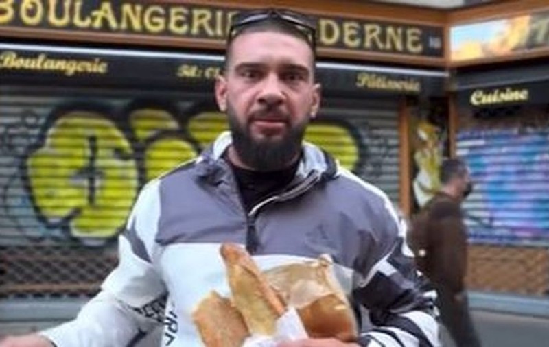 Dorian Popa a trecut prin cea mai penibilă situație într-un restaurant din Paris. Nu a avut bani să plătească. „ Am plecat lăsând lanțul de 24 de grame”