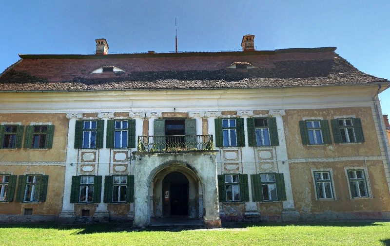 Castelul din Avrig, reședința de vară a baronului Brukenthal, transformat în muzeu și centru cultural. Proiect finanțat cu 2,5 milioane de euro din fonduri europene